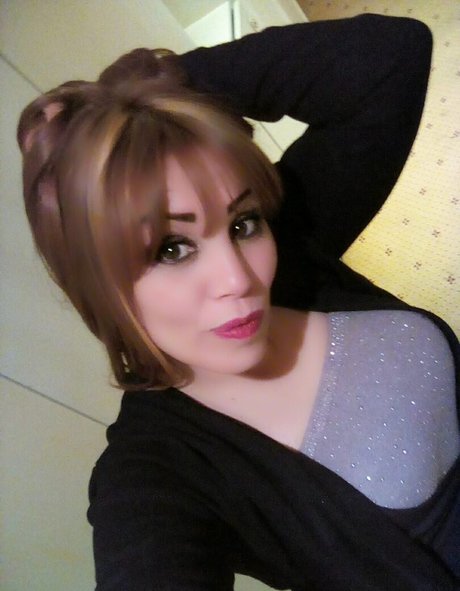 Aida Saad top star photo