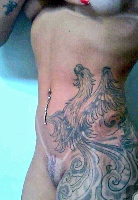 Pecadora Do Funk model exclusive photos