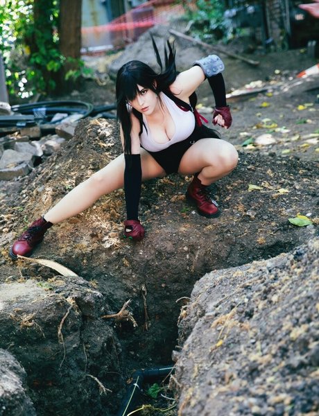 Amber Lee Connors model hot pic