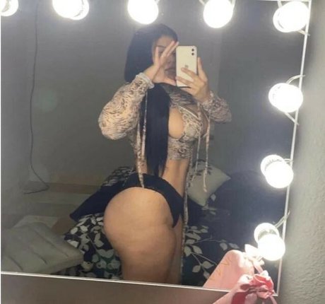 Nattbabe naked model galleries