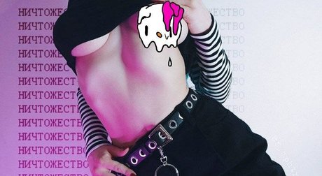 nymphtracy star top pic