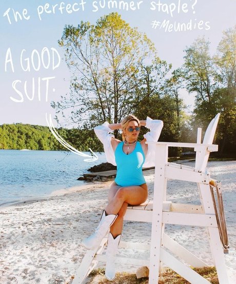 Emma Topps nudes model image