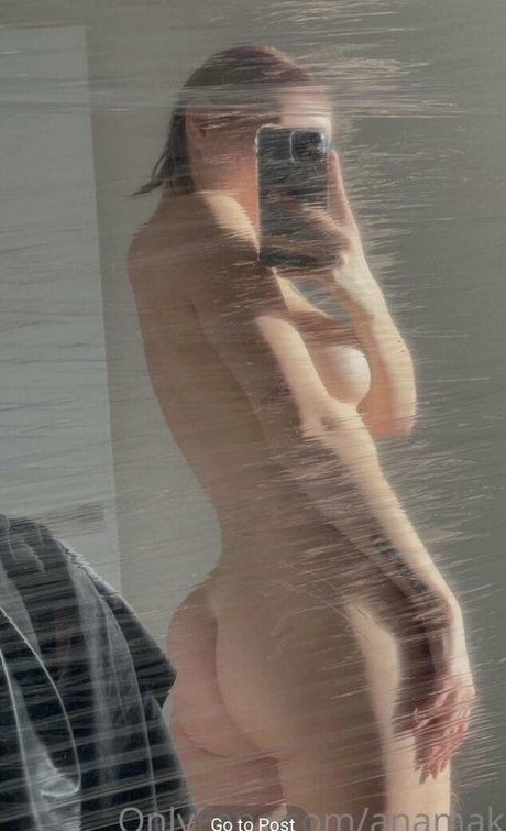 Anamaks art actress image