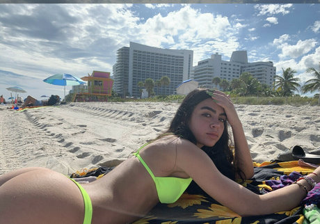 Baddie bum star nudes img