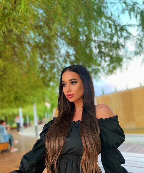 Sophia Adamova naked star picture