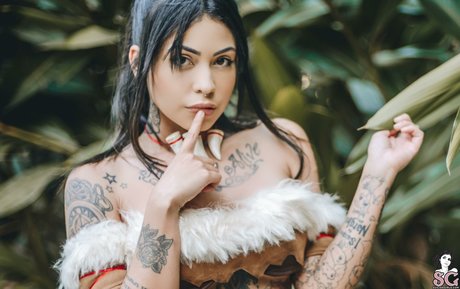 Ani Lorac sexy star photo