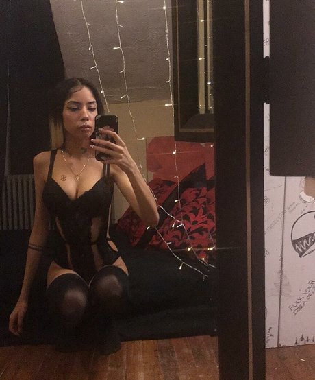 buddhaatemypussy model top gallery