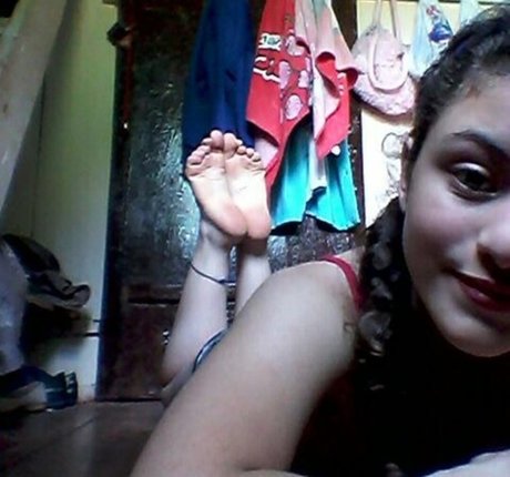 Friend s Pretty Feet pornstar best picture