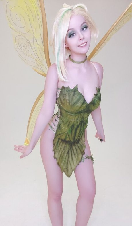 Helly Von Valentine perfect star picture