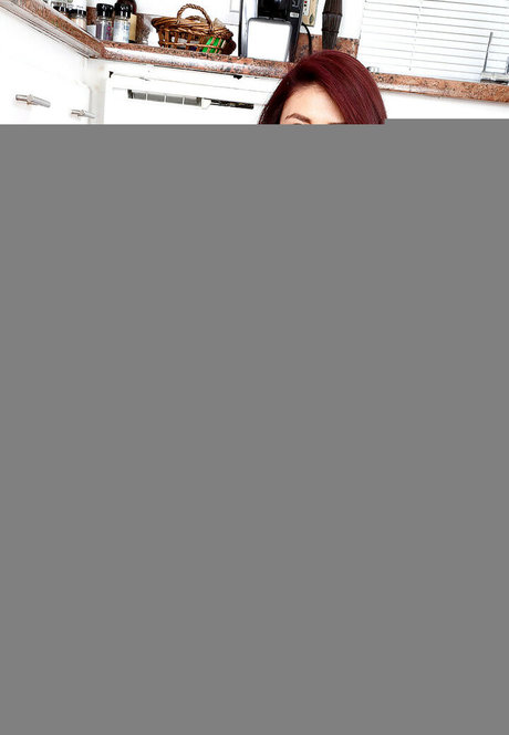 Kara Faux pretty pornstar pics