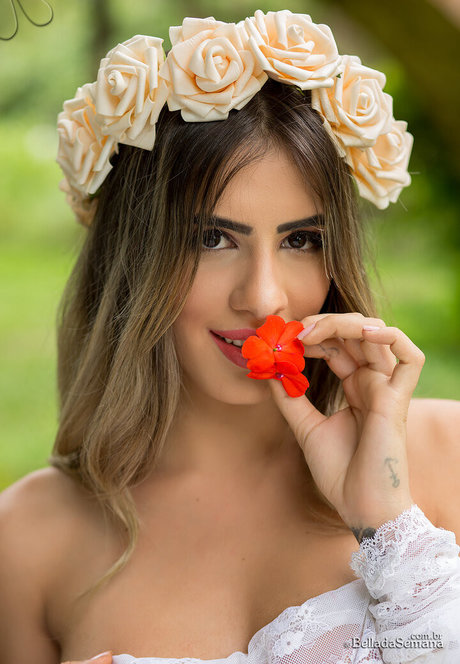 Brenda Rodrigues nice model images