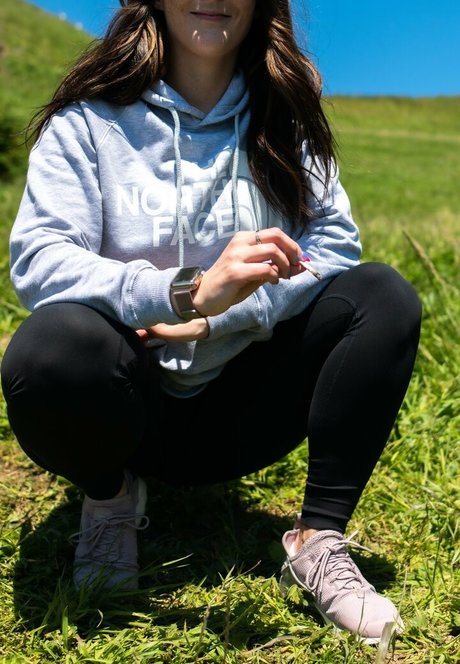 Freckledhotwife hd actress pic