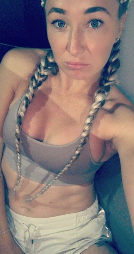 Julia Glushko star nice picture