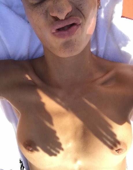 Adwoa Aboah pornstar hd image