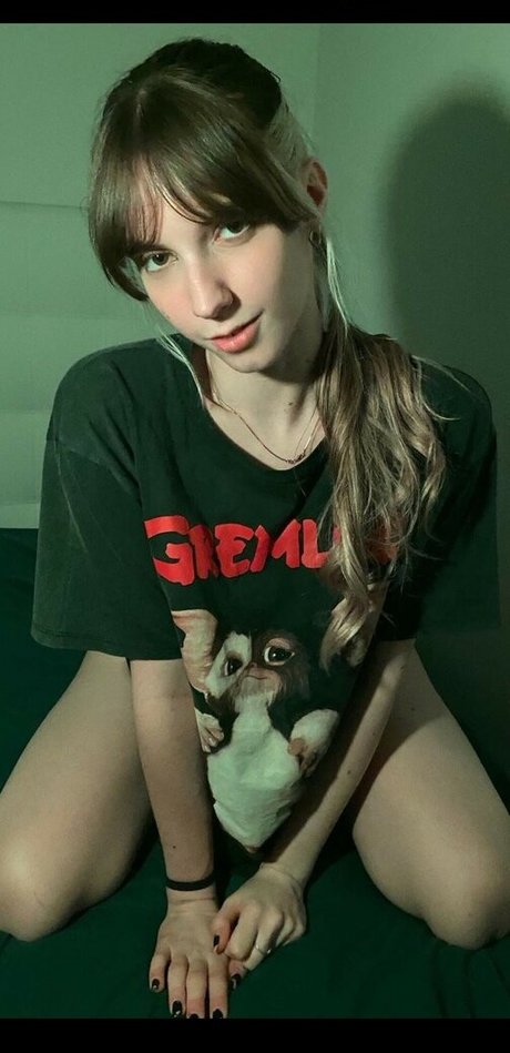 Bianco Svg pornstar nude img