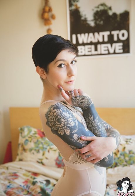 Femme Puppy high quality model img