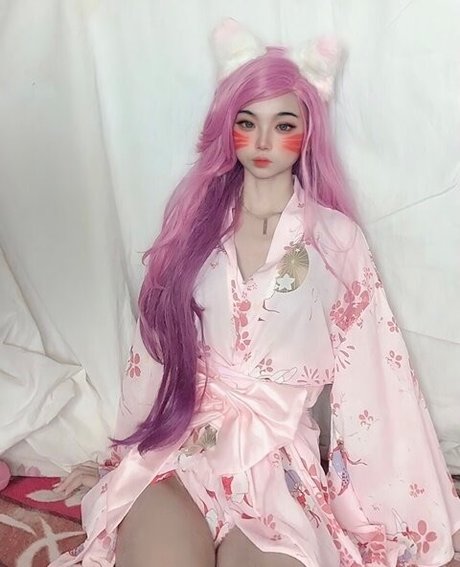 Akari pretty pornstar photo