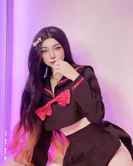 Akari pretty pornstar pic