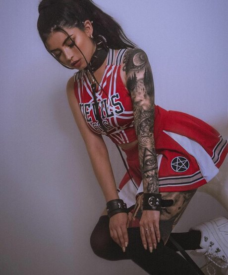 Alison Estrada pornstar exclusive photo