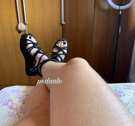 Pedaale model sex images