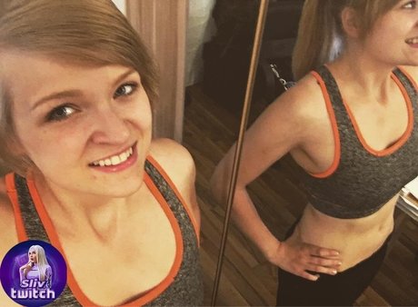 Sintica hot actress image