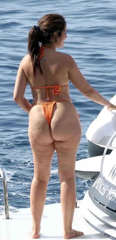 Camilla Cabelo nude pornstar gallery