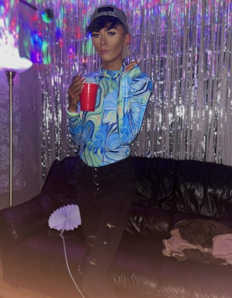 dolladills star hd gallery