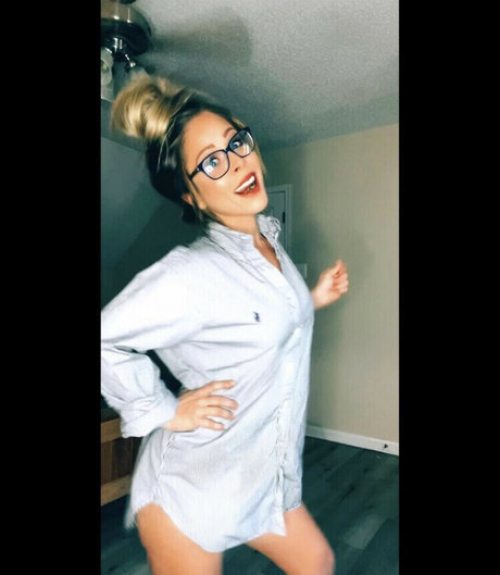 Bombshell522 sex actress img