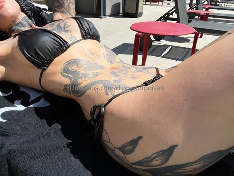 Dippedinpoison naked pornstar pics