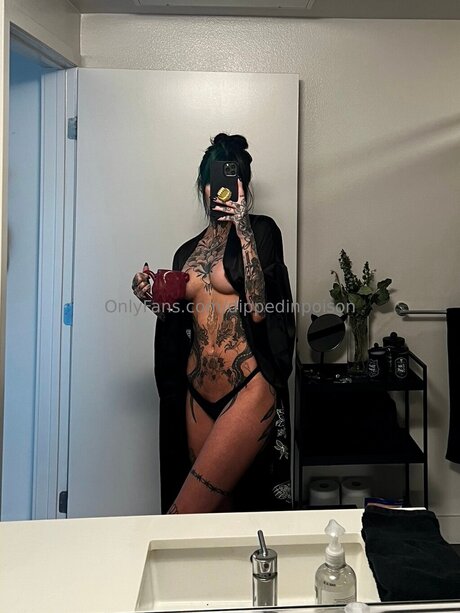 small cock shemale onlyfans naked picture