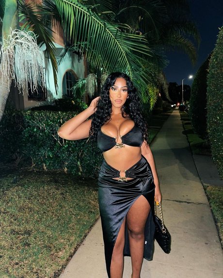 iLLi y star sex archive