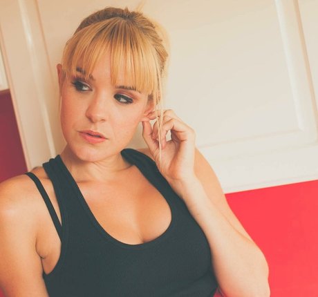 Brea Grant star best img