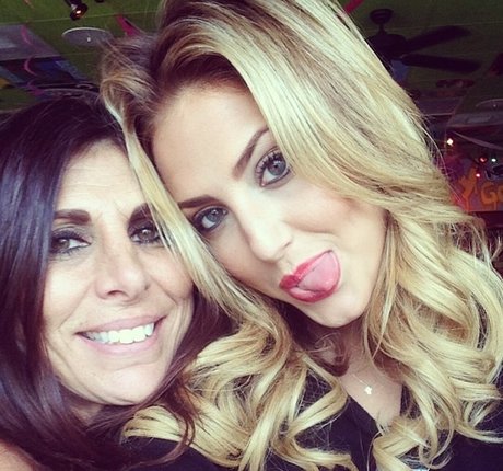 Cassie Scerbo free pornstar images