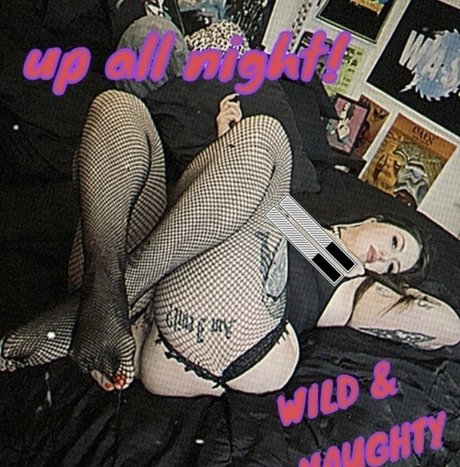 ForeverStreetMetalBitch model art pics