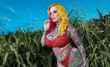 Kandyisbadass star top picture