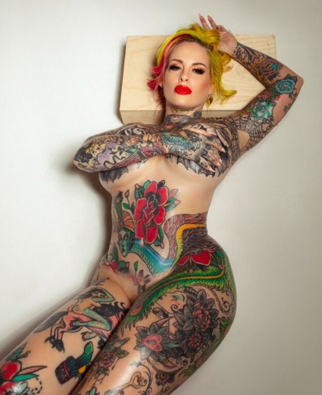 Kandyisbadass pornstar hd gallery