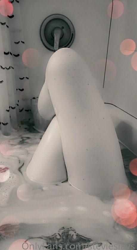 comedian onlyfans art nude gallery