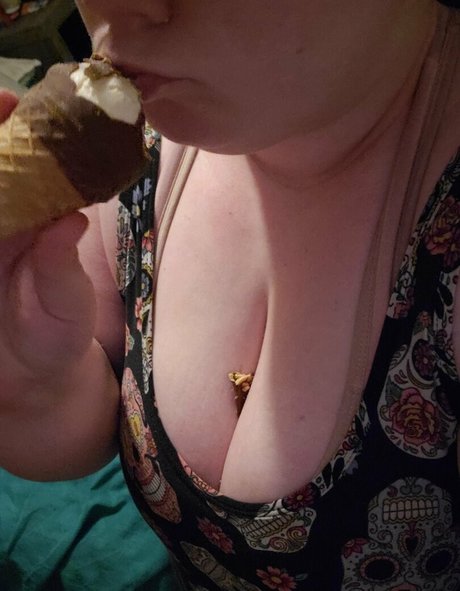 pandafluff1137 Profile photo