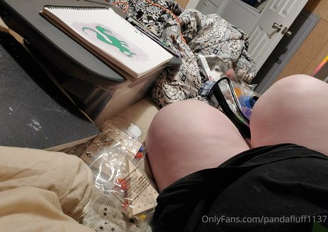 busty redhead teen onlyfans porno pic