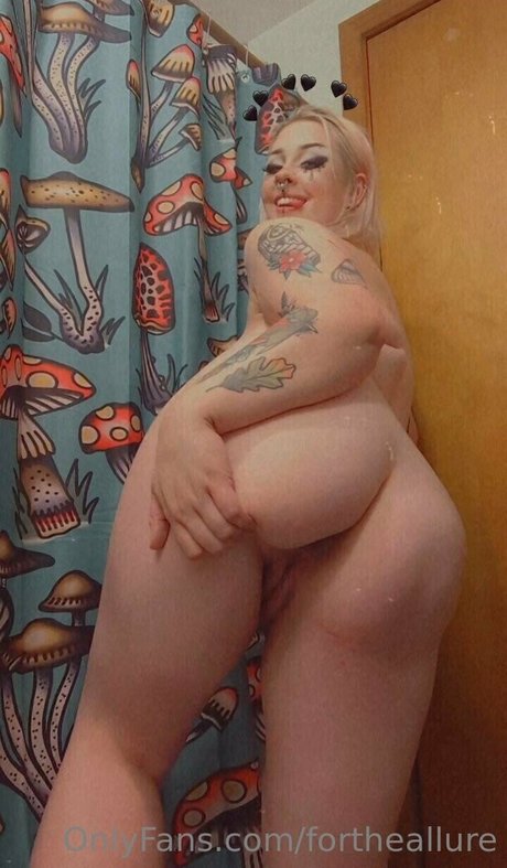 shemale handjob onlyfans free nude pictures