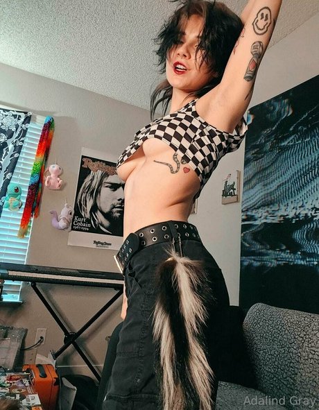 adalindgrayxo naked actress images