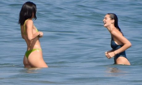 one onlyfans beautiful pic