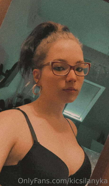 kicsilanyka pornstar top img