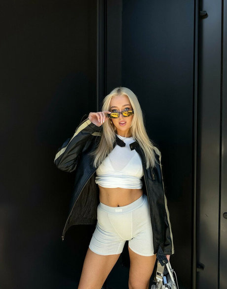 Madds sex model pictures