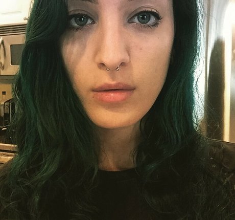 MalAfterMidnight pornographic star archive