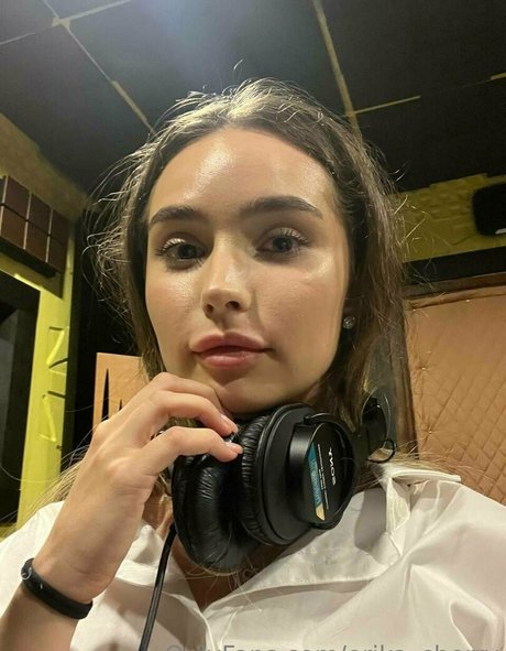 erika cherry xxx actress pics