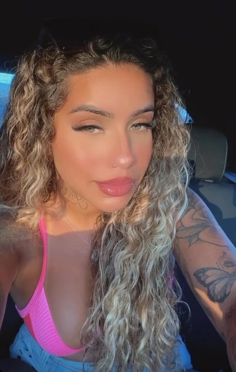 Muito Linda sex star pic