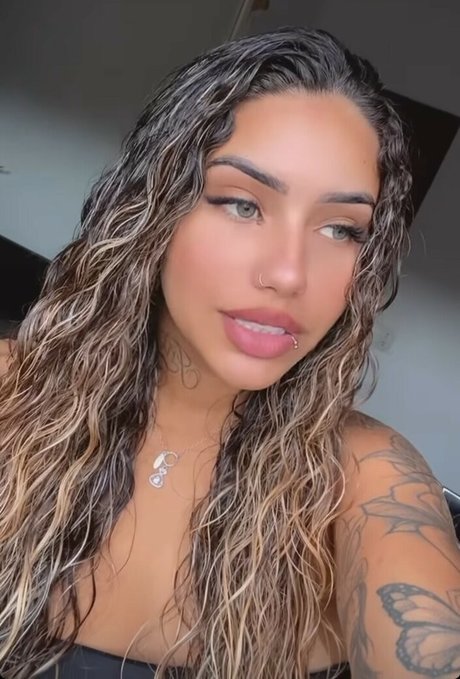 teen asian onlyfans xxx pic