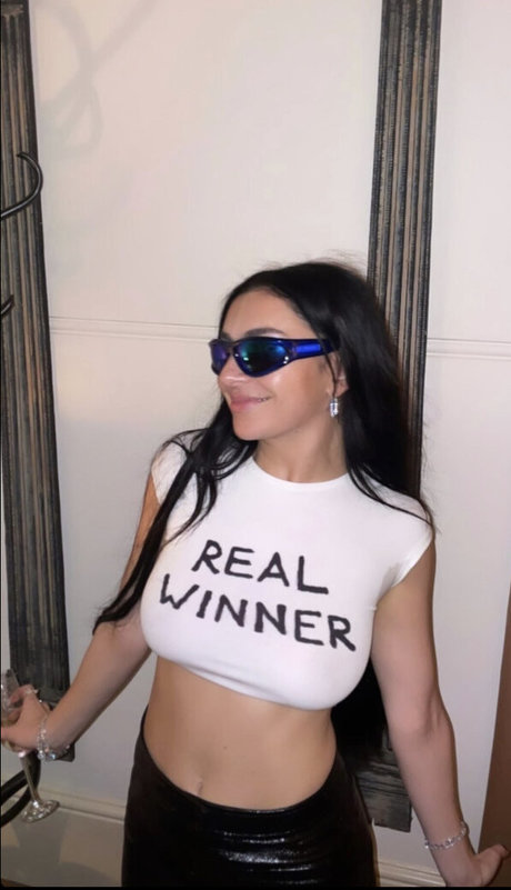 mature solo onlyfans hd photos