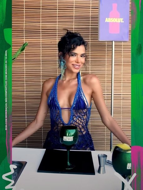 Bruna Marquezine sex model photos